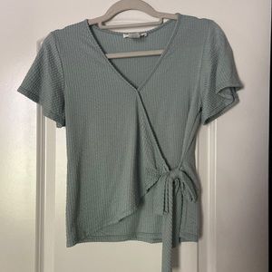Cute light blue/green shirt